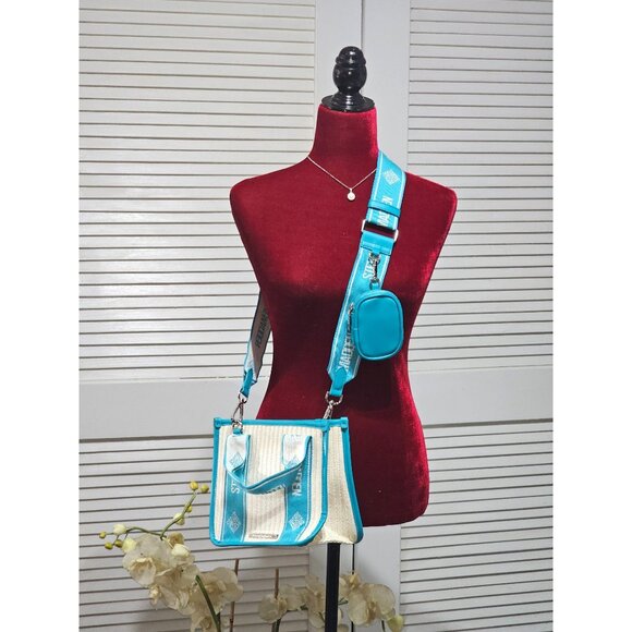 NWOT Steve Madden Women's Bwebbers Straw Crossbody Bag Air Pod Case Teal 293 - Picture 2 of 12